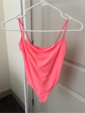 SKIMS Fits Everybody Cami Bodysuit